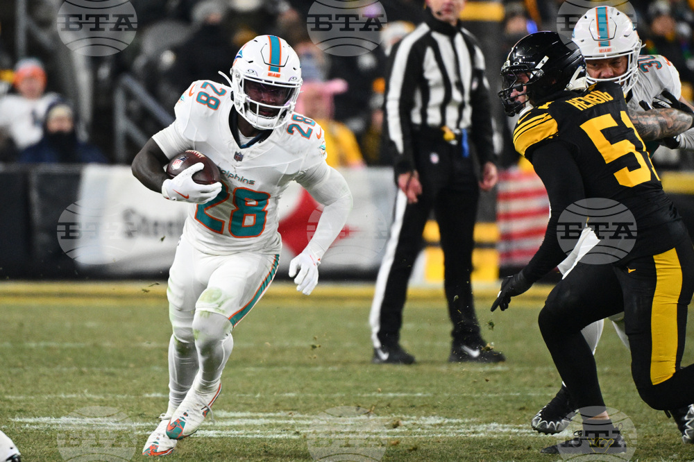 Dolphins Steelers Football