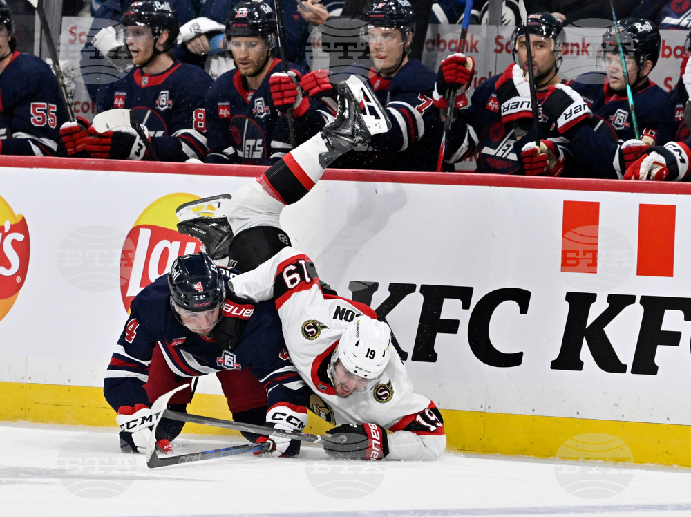 Senators Jets Hockey