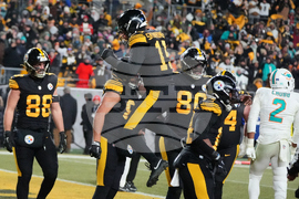 Dolphins Steelers Football