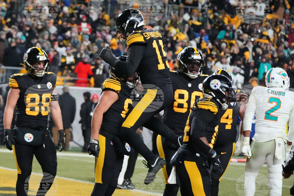 Dolphins Steelers Football