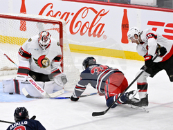 Senators Jets Hockey