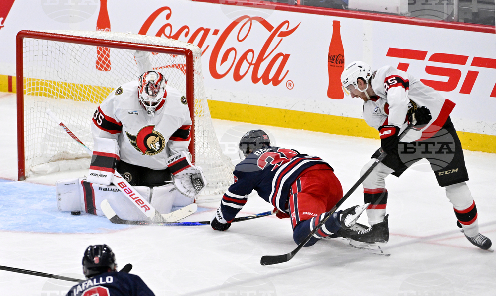 Senators Jets Hockey