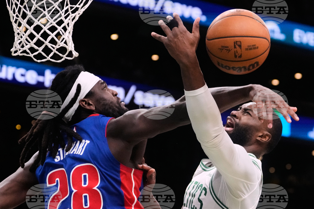 Pistons Celtics Basketball