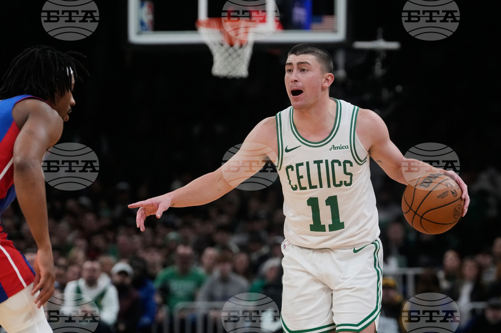 Pistons Celtics Basketball