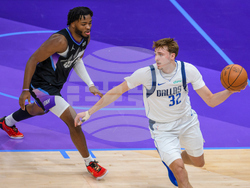 Mavericks Jazz Basketball