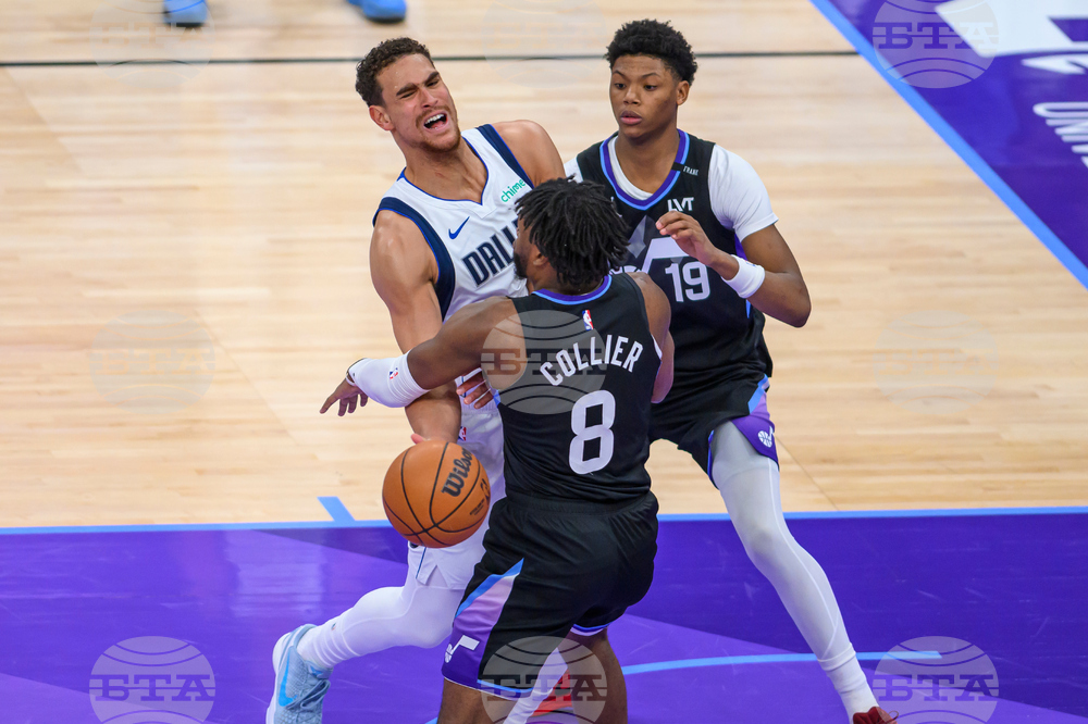 Mavericks Jazz Basketball