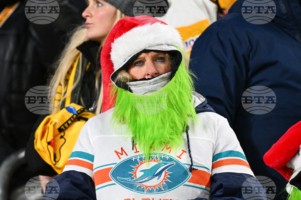 Dolphins Steelers Football