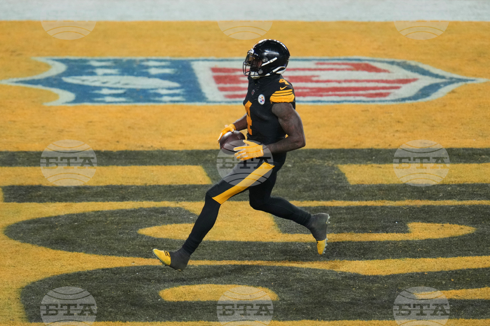 Dolphins Steelers Football