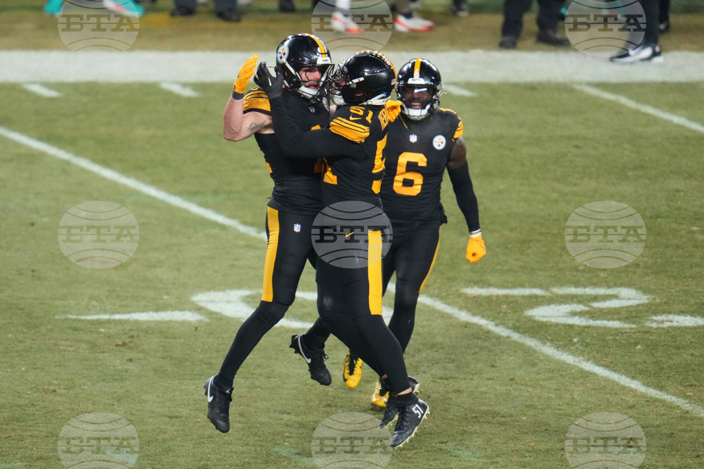 Dolphins Steelers Football