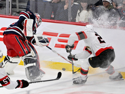 Senators Jets Hockey