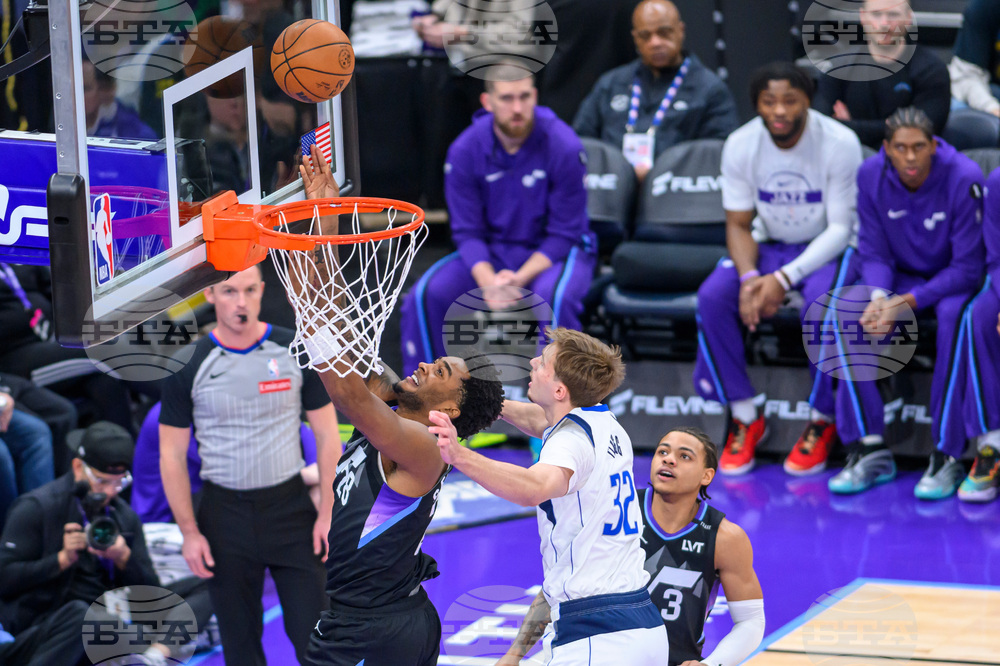 Mavericks Jazz Basketball