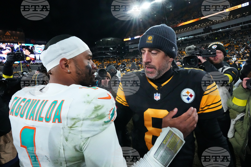 Dolphins Steelers Football