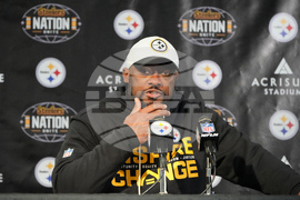 Dolphins Steelers Football