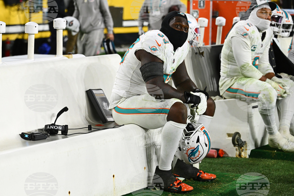 Dolphins Steelers Football