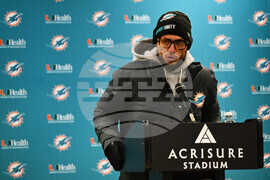 Dolphins Steelers Football