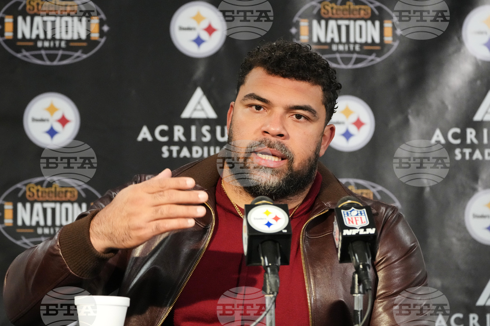 Dolphins Steelers Football