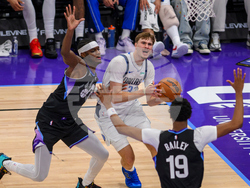 Mavericks Jazz Basketball