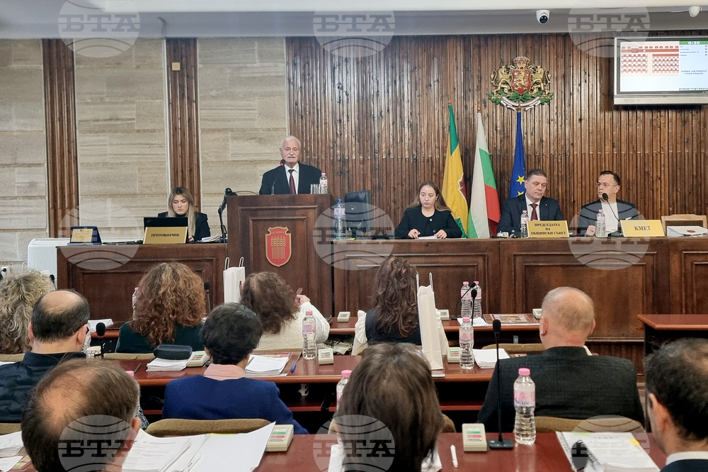 Промени в транспортната схема и бизнес задачите на общински дружества утвърдиха на свое заседание общинските съветници в Добрич