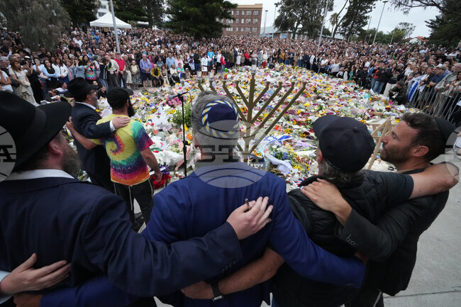 АП: Масовото убийство по време на еврейски празник бе извършено на фона на нарастване на антисемитизма в Австралия