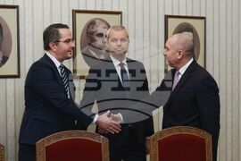 Президентство - „Възраждане“ - консултации