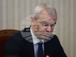 Президентство - „Възраждане“ - консултации