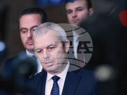 Президентство - „Възраждане" - консултации - пресконференция