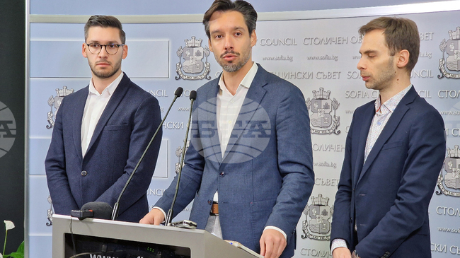 Концесия на "Топлофикация София" без технически одит е хазарт със сметките на софиянци, заявиха от групата на "Спаси София" 