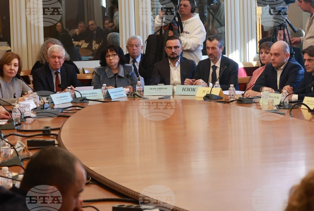 Бюджетната комисия в парламента прие удължителния закон на бюджета за 2026 г.