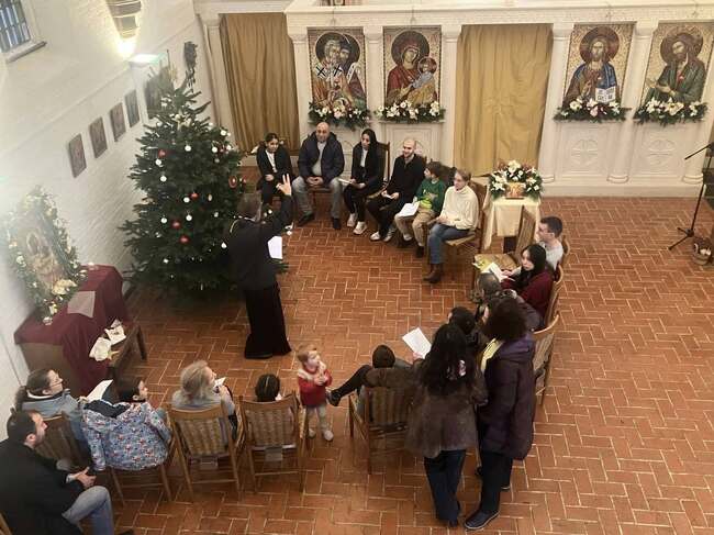 Рождественска работилница организираха от Българската православна църковна община „Св. св. Кирил и Методий“ в германския град Хамбург