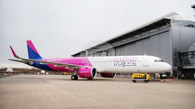 "Уиз Еър" пуска директни полети от София до Варшава 