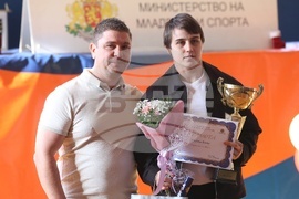 Българска федерация по борба - отличия