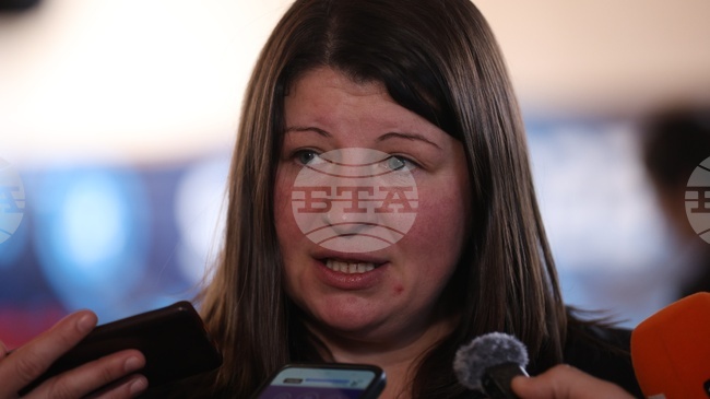 Българската борба изпраща трудна, но ползотворна година, вярва председателят на федерацията Станка Златева