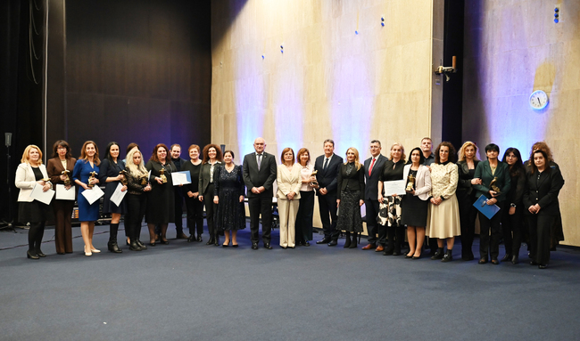 С обучение за изкуствения интелект и за одити в евро Сметната палата отбеляза професионалния си празник и връчи наградите за 2025 г.