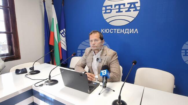 От „Възраждане“ са готови да управляват, ако президентът Радев ги покани, каза депутатът Димчо Димчев