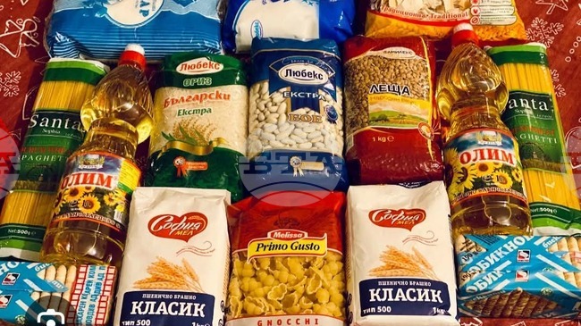 Благотворителната кампания на Сдружение "Заедно можем повече" в Петрич продължава с набирането на хранителни продукти