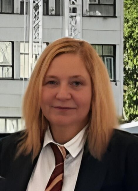 Директорът на Свищовската професионална гимназия „Алеко Константинов“ инж. Веска Николова получи отличие от МОН