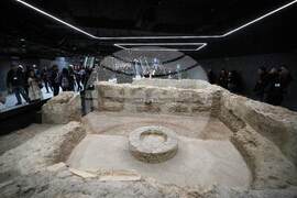 Italy Colosseum Metro Stations