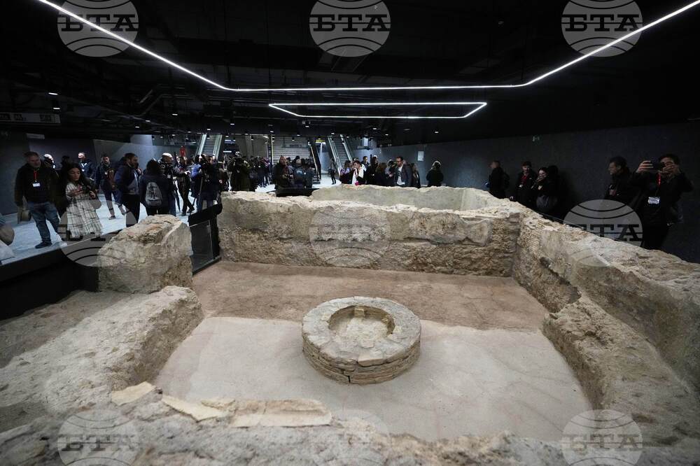 Italy Colosseum Metro Stations