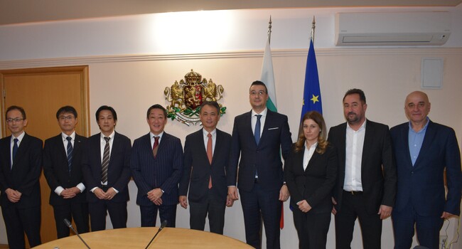 Министерство на икономиката и индустрията: Възможностите за разширяване на пазарното присъствие на азиатските пазари и добавяне на нови продукти обсъдиха министър Дилов и изпълнителният директор по международни отношения на „Мейджи“