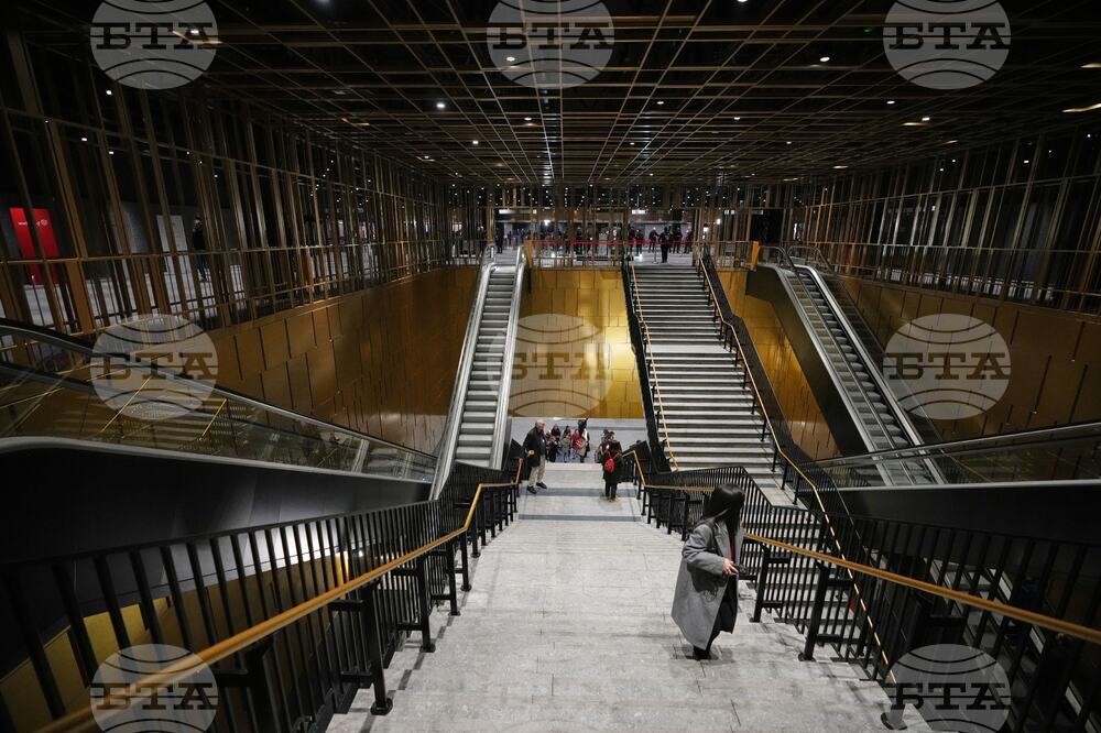 Italy Colosseum Metro Stations