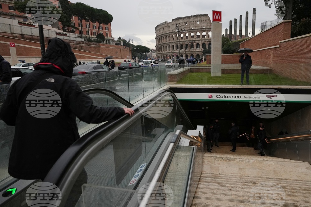 Italy Colosseum Metro Stations