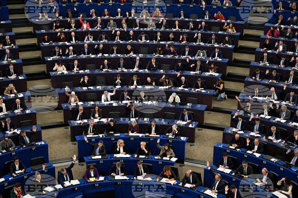 Европарламентът одобри регламента за постепенна забрана на вноса на руски газ в ЕС и резолюция за „военен Шенген“