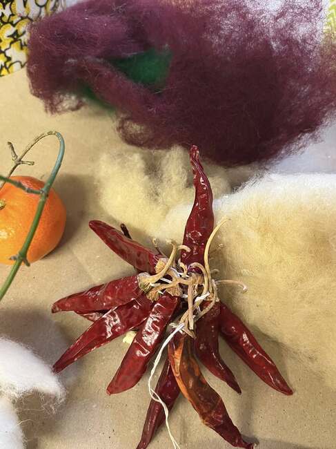 Ателие за сурвачки събра българската общност в Люксембург