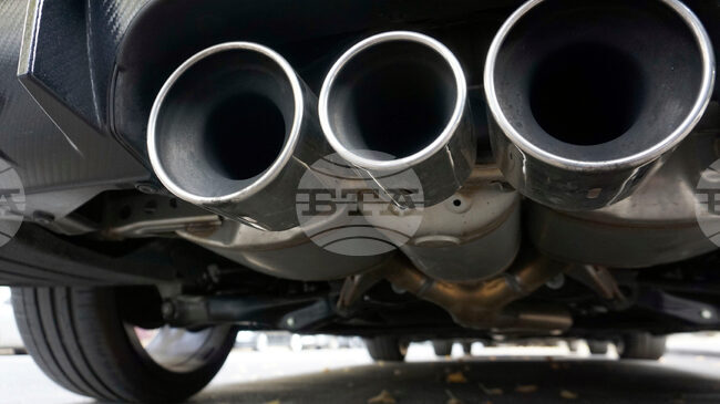 Няколко души са ранени при катастрофа на девет автомобила на магистрала в Германия