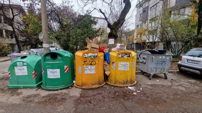 СО: ВАС отмени по-строгите изисквания за цветните контейнери: Борбата за по-чиста София продължава въпреки институционалния блокаж