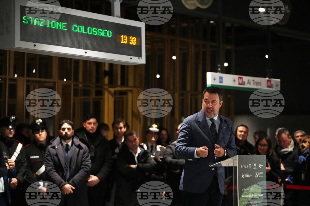 Italy Colosseum Metro Stations