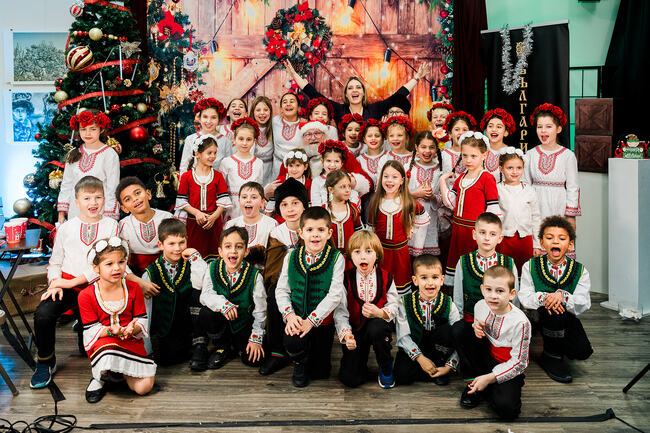 Коледното тържество на детската танцова школа „Българика“ се състоя в Чикаго