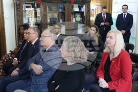 Румъния - посланик - дипломати - среща - евромонети