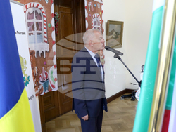 Румъния - посланик - дипломати - среща - евромонети