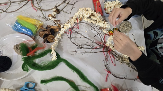 Коледна работилница отвори врати в Регионалния исторически музей в Плевен